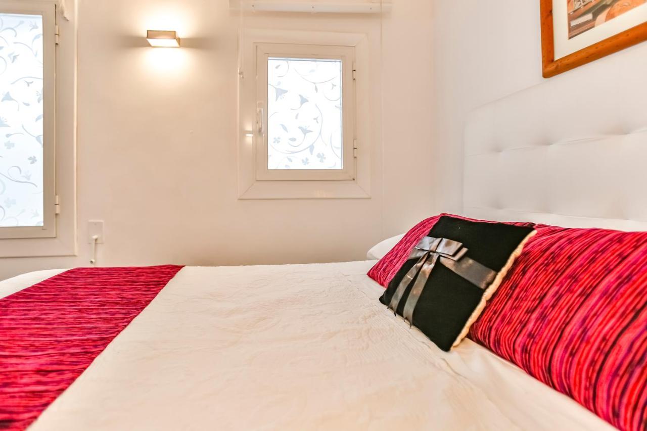 Ghat Apartments Montroig Σίτζες Εξωτερικό φωτογραφία