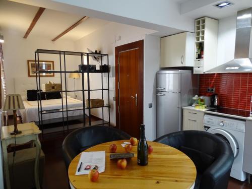 Ghat Apartments Montroig Σίτζες Εξωτερικό φωτογραφία