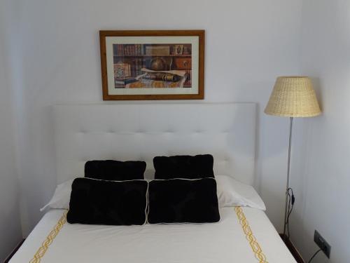 Ghat Apartments Montroig Σίτζες Εξωτερικό φωτογραφία