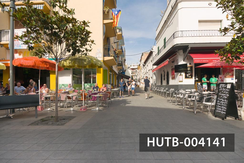 Ghat Apartments Montroig Σίτζες Εξωτερικό φωτογραφία